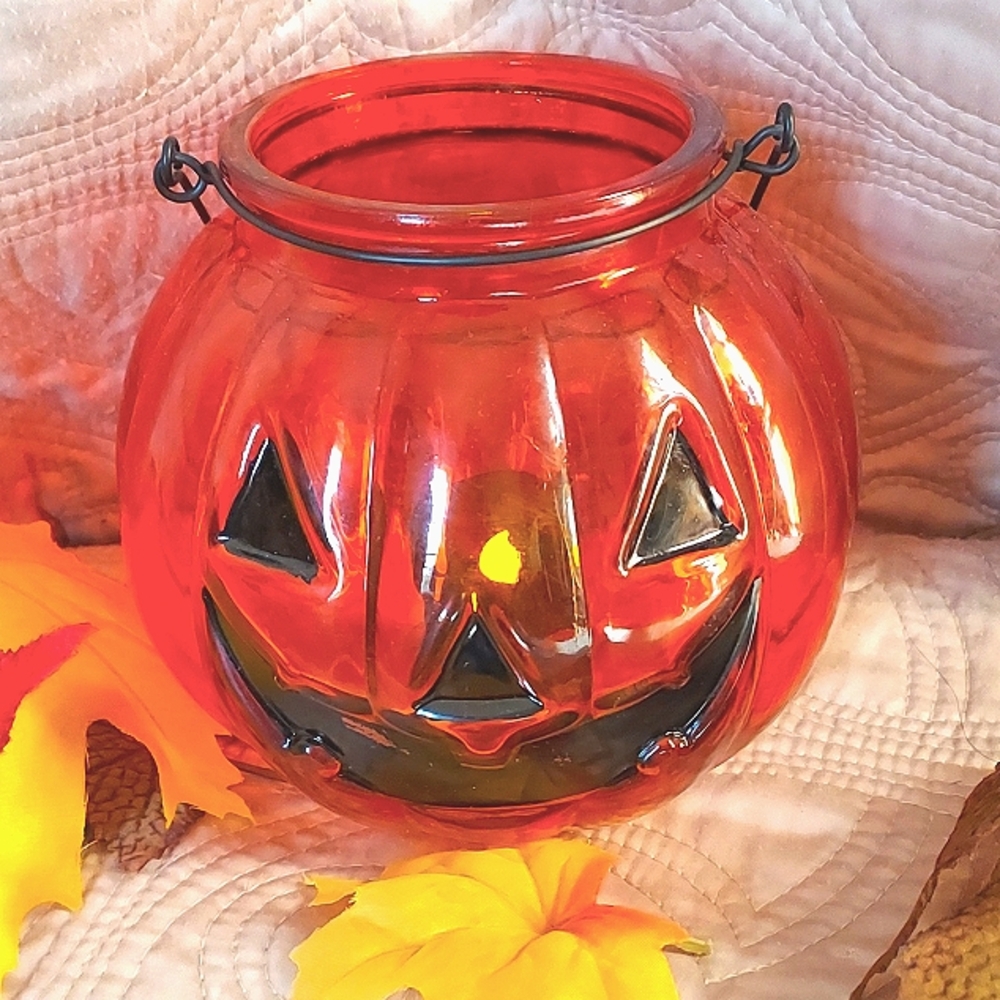 🎃GLASS HOLLOWEEN PUMPKIN WITH HANDLE & CANDLE